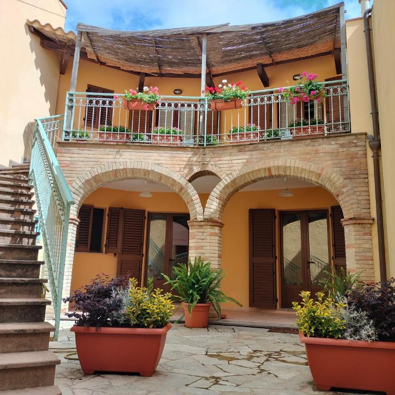 Casa Giuliana - Appartamento con 2 Camere da Letto e Terrazza - 1