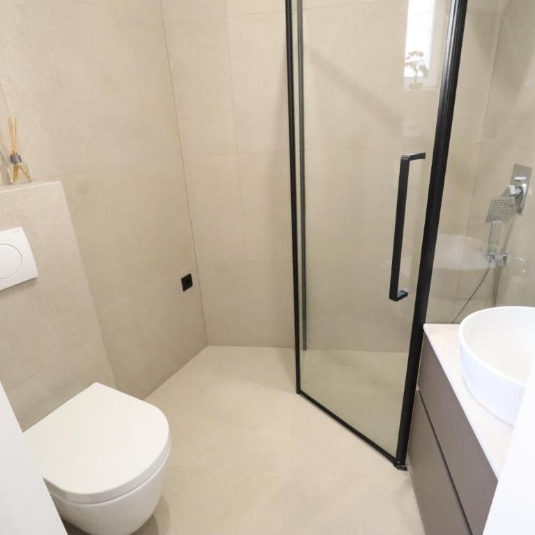 Din Luxury Apartments - Superior Apartment with Balcony - 6