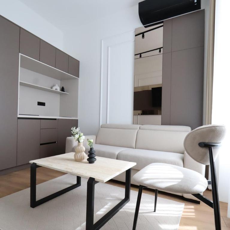 Din Luxury Apartments - One-Bedroom Apartment - 11