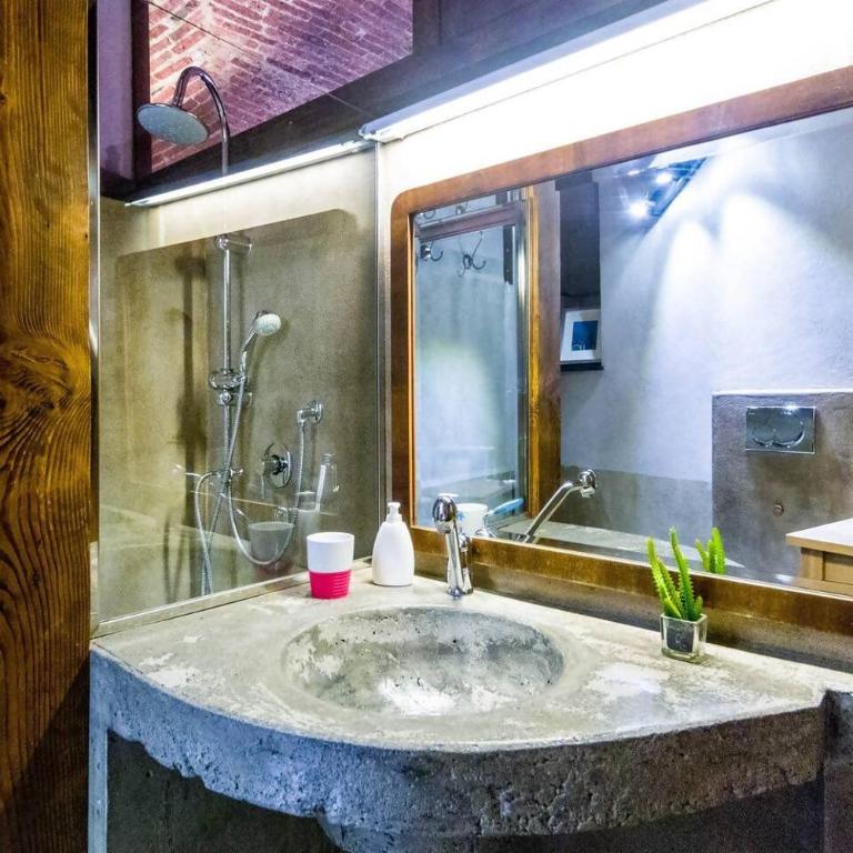 lovingenoa wood - passion - One-Bedroom Apartment - 10