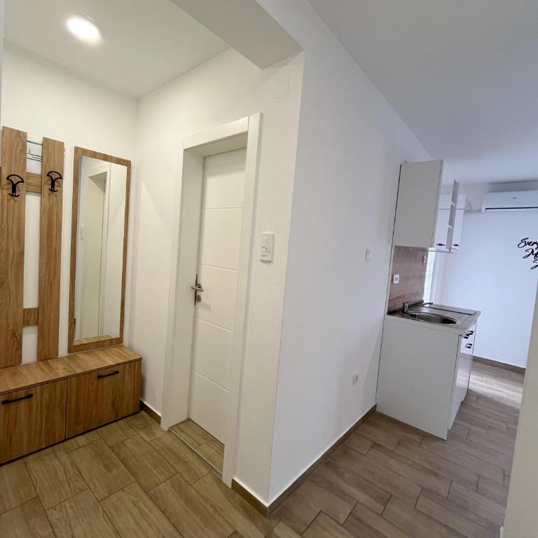 Vila Sunset - Standardni Apartman - 3