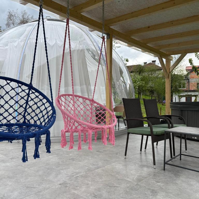 Igloo glamping dome Sarajevo - Deluxe One-Bedroom Apartment with City View - 13