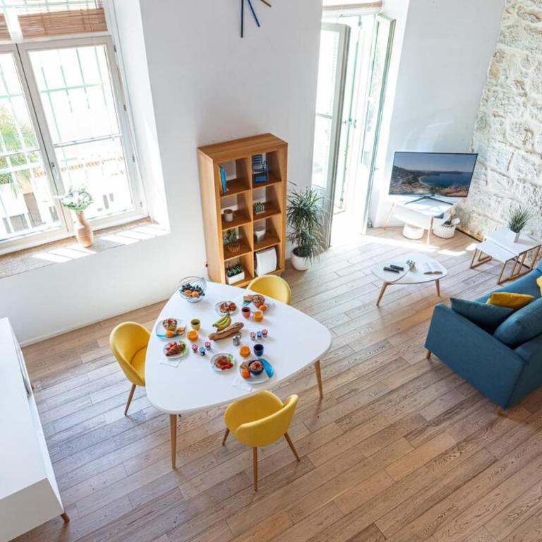MY CASA - GUBERNATIS - Beautiful Duplex with terrace - Appartement 1 Chambre - 20