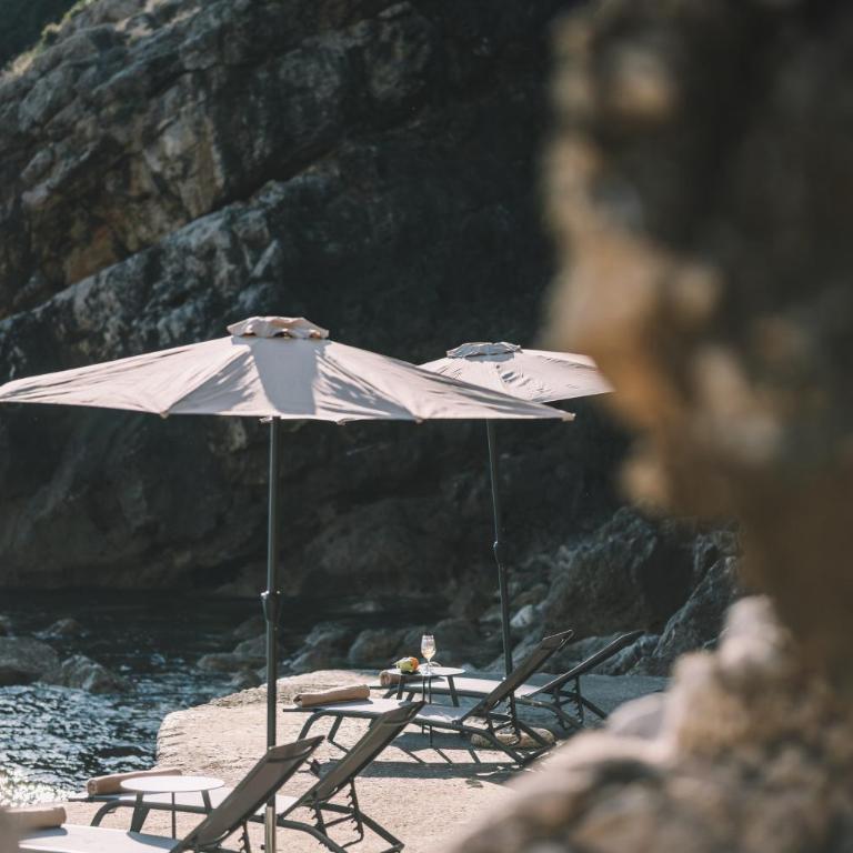 La Mer Beach Residence - Two-Bedroom Deluxe Apartment with Ocean View - 11