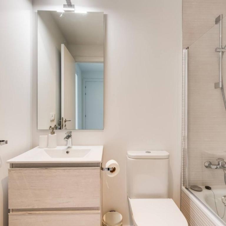 Sea View Apartment in Cancelada - Oceana Gardens - Pool, Gym & Family-Friendly - Apartment - 18