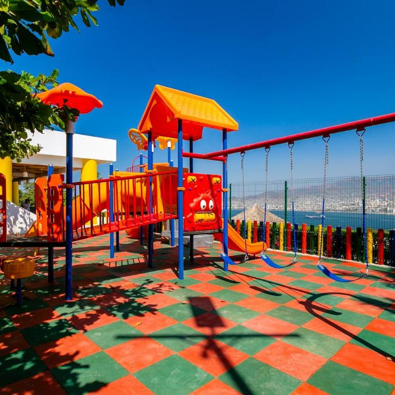 Departamento en Brisas Diamante - Apartamento de 3 dormitorios - 39