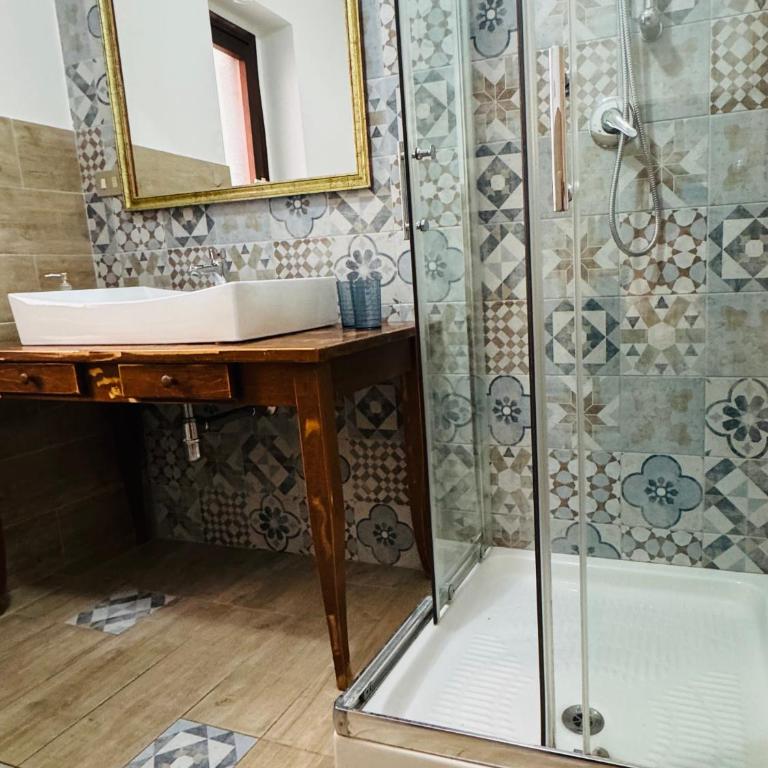 Casa Lulù - Appartamento con 2 Camere da Letto, Balcone e Terrazza - 15