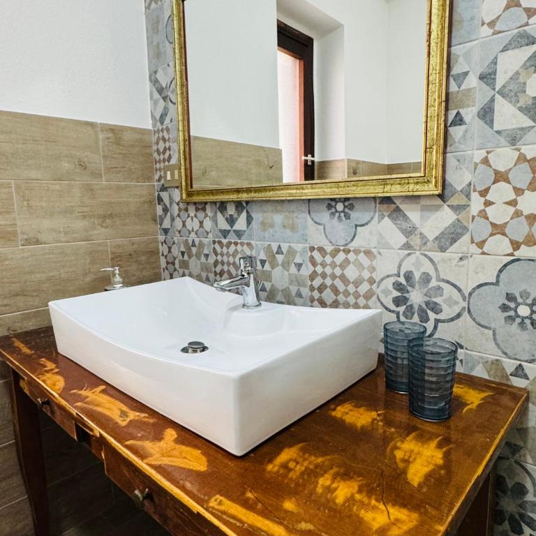 Casa Lulù - Appartamento con 2 Camere da Letto, Balcone e Terrazza - 14