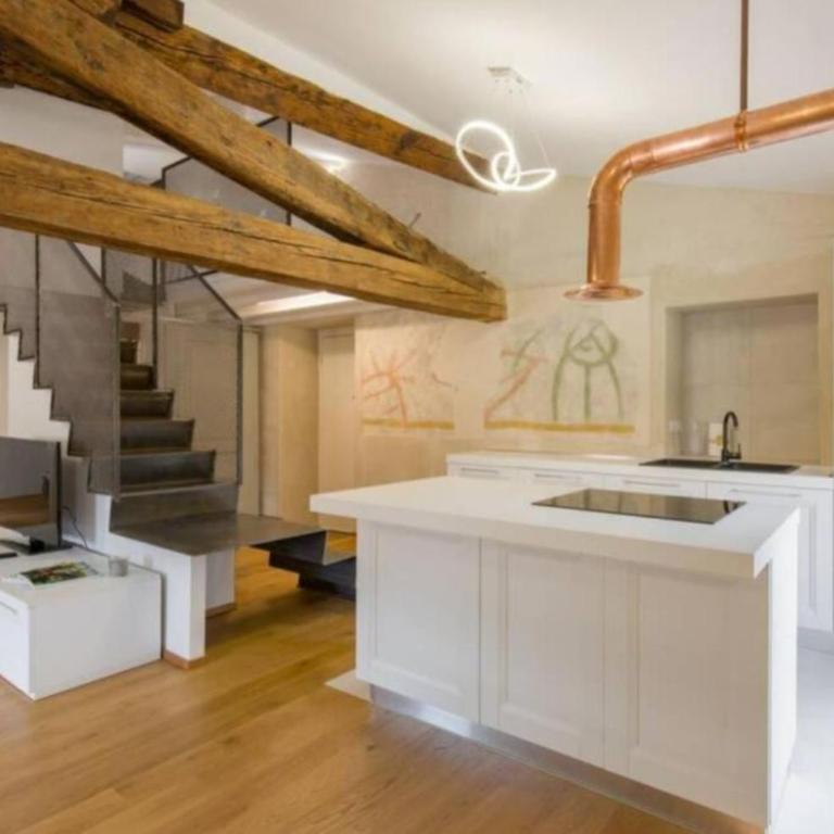 Ponte Pietra Luxury Home in Verona - Two-Bedroom Apartment - 7