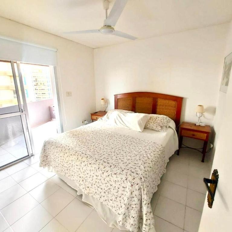 Playa Brava Parada 3 frente al mar Punta del Este - Apartamento de 2 dormitorios con terraza y vistas al mar - 28
