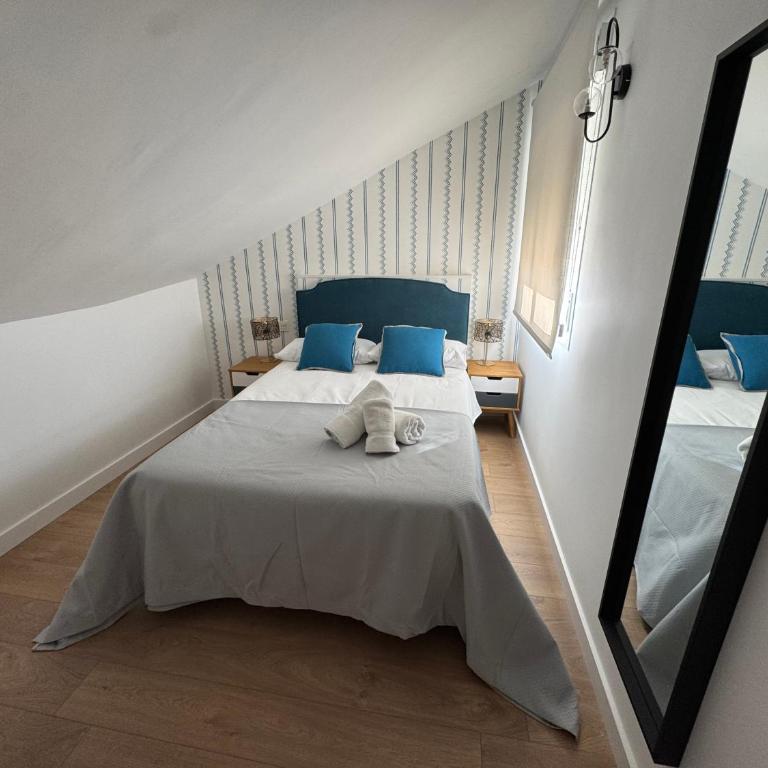 Apartamentos Pedregalejo Beach Playa - Apartamento Deluxe de 2 dormitorios con balcón - 8