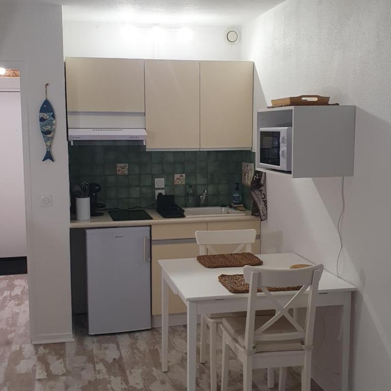 Le B - A 200 m de la plage - Studio - 12