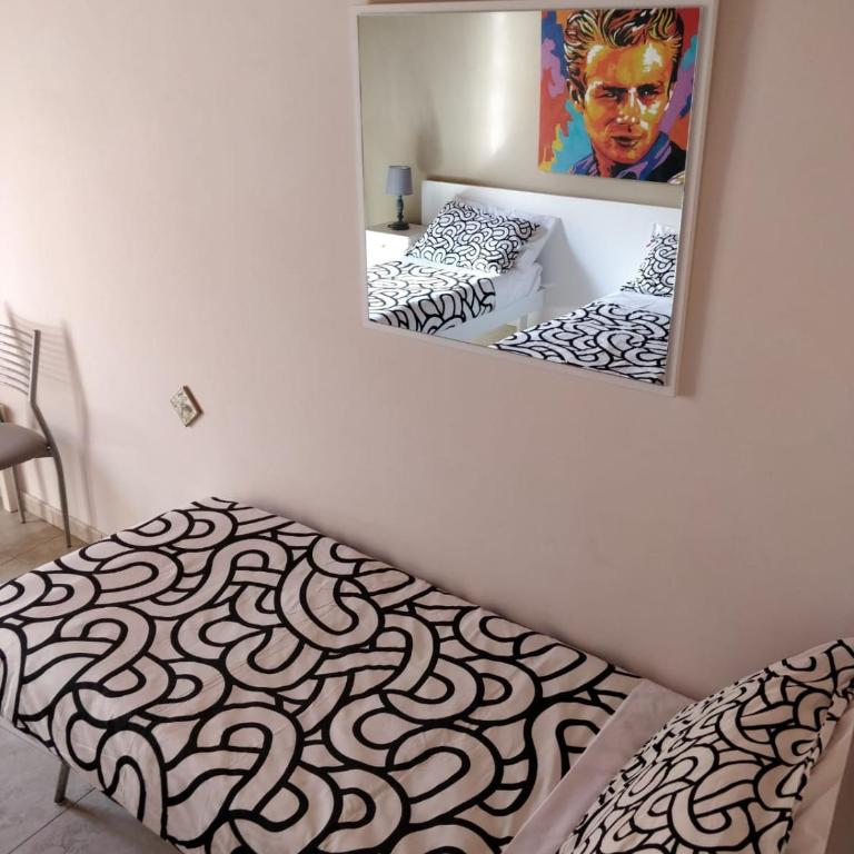 Kalos Rooms - Camera Tripla Comfort - 20