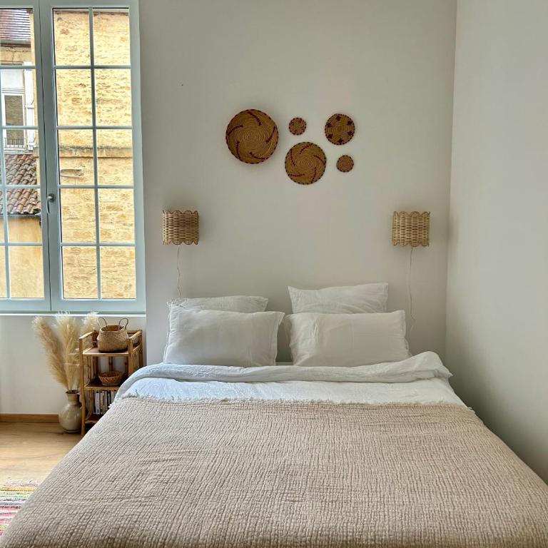 Le Brou, appartement de caractère du centre historique de Sarlat - Apartamento de 1 dormitorio - 1
