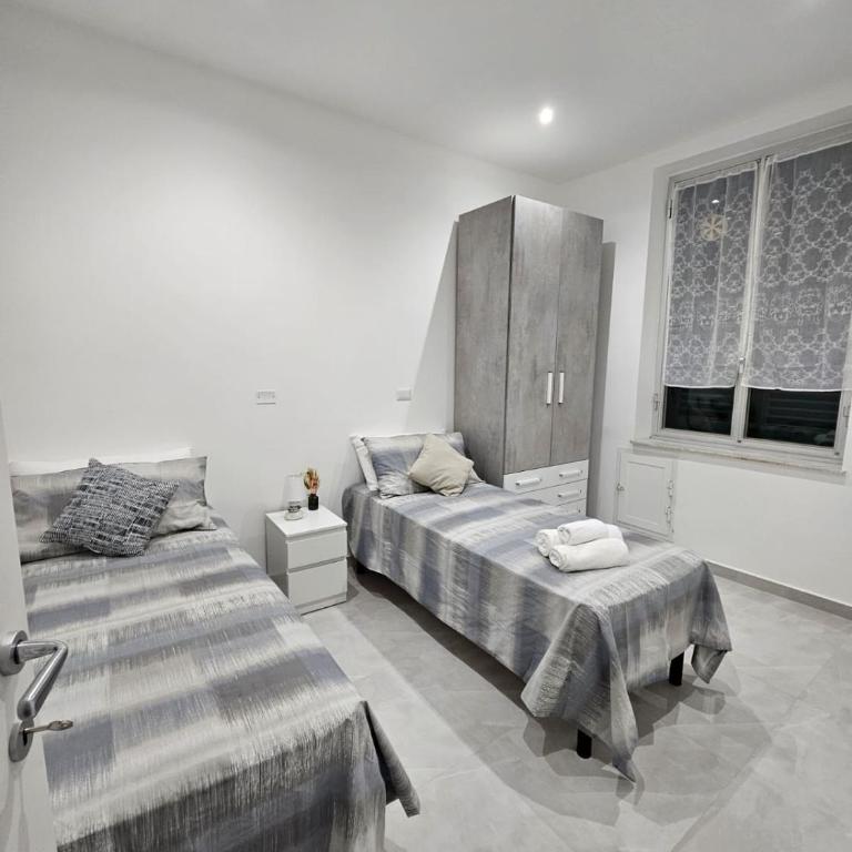 Appartamento in centro a 250m stazione di principe - Three-Bedroom Apartment - 7