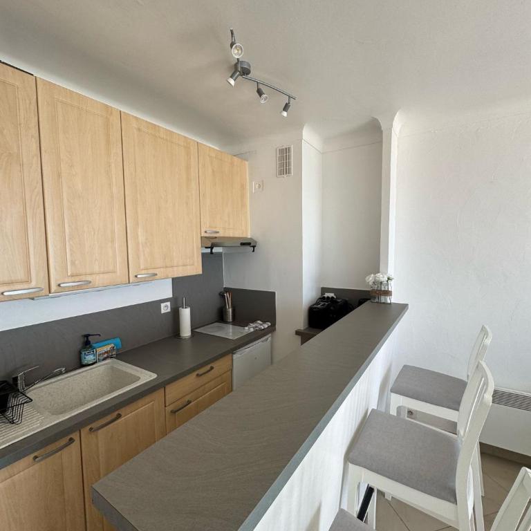 Maison Azur Riviera Stay - Appartement 1 Chambre - 11