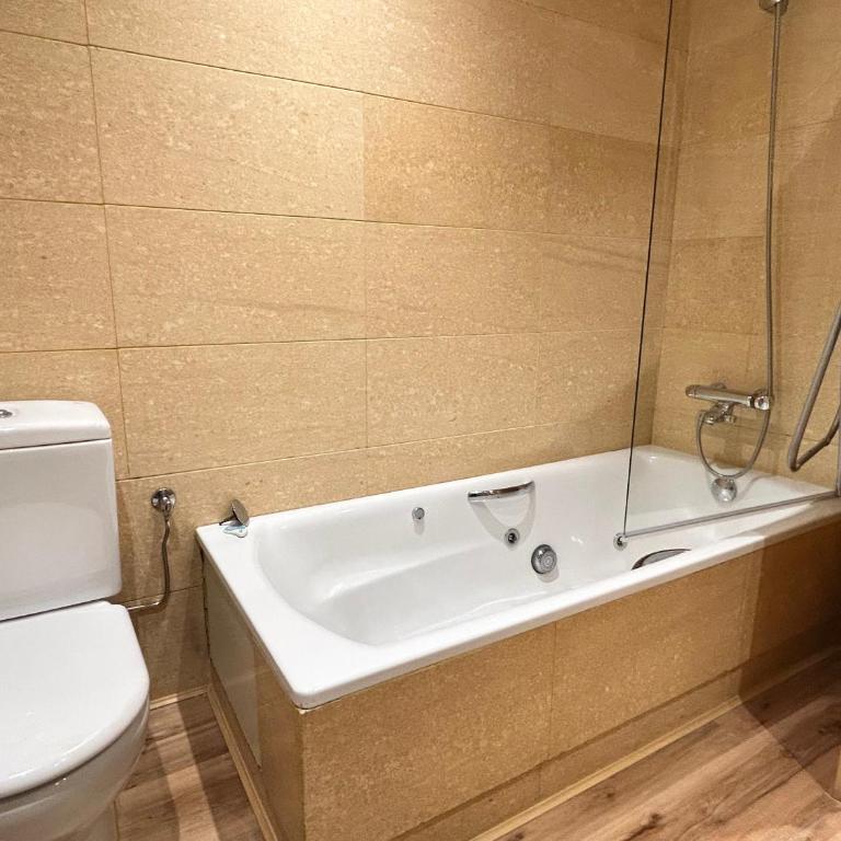 Large 2 Bedroom near Gran Via - Apartamento de 2 dormitorios - 21
