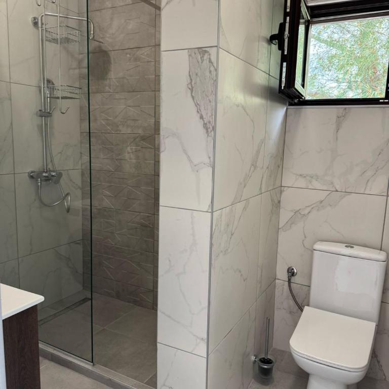 Midpoint Sea and Sun - Two-Bedroom Apartment - 24