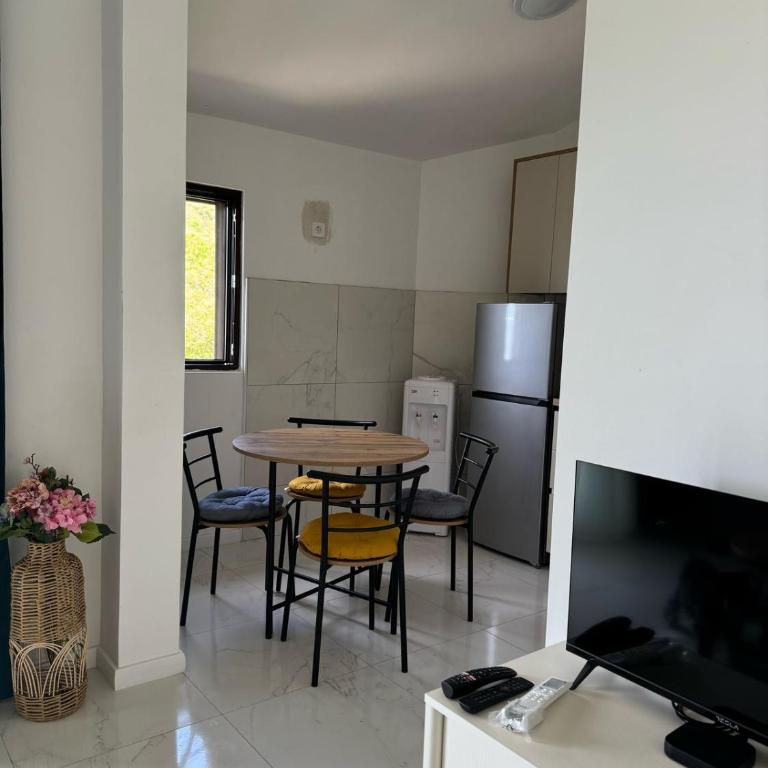 Midpoint Sea and Sun - Two-Bedroom Apartment - 23