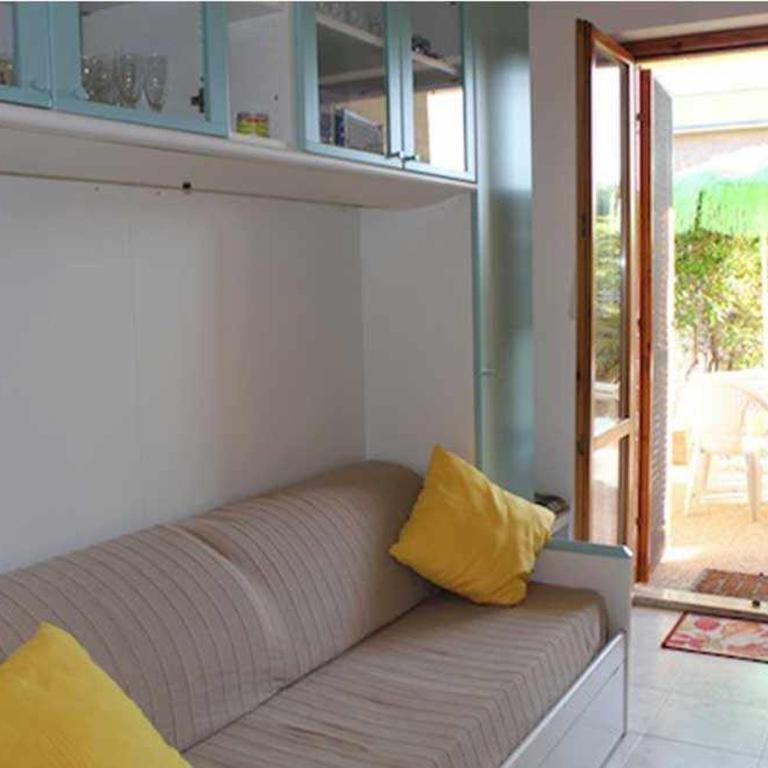 R03 - Trilocale con giardino - Apartment - 5