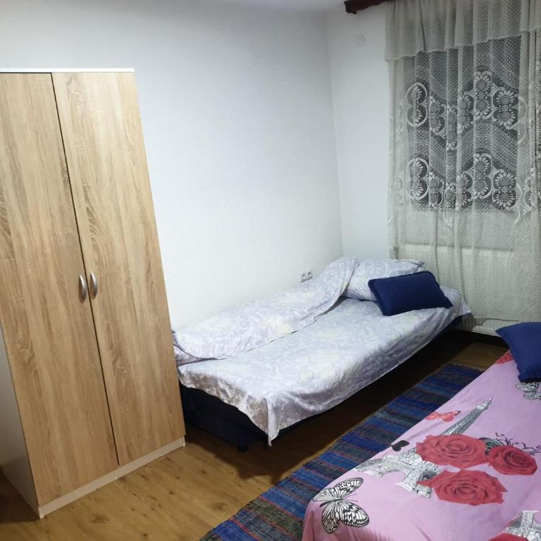 Grand AC Residence with Garden & Parking - Apartman - 18