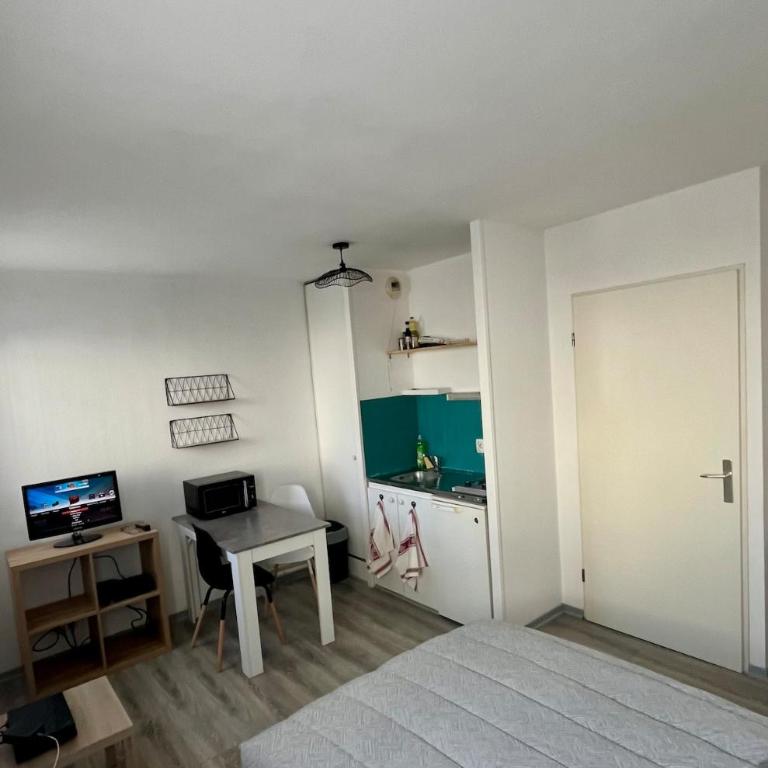 Studio calme proche de la gare - Appartement 1 Chambre - 3