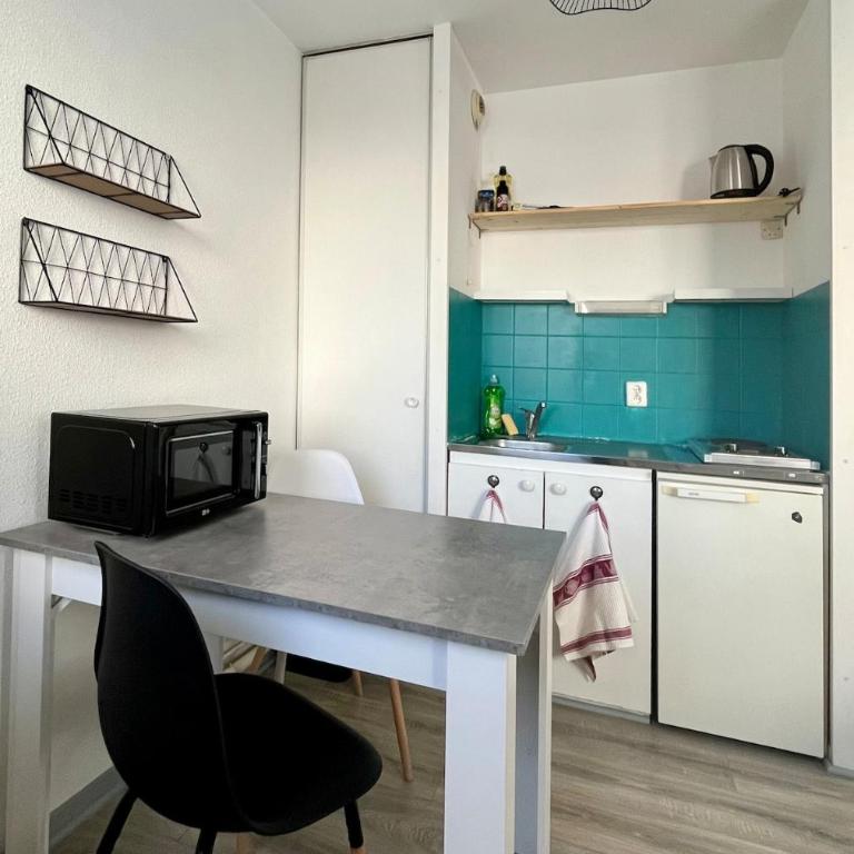Studio calme proche de la gare - Appartement 1 Chambre - 11
