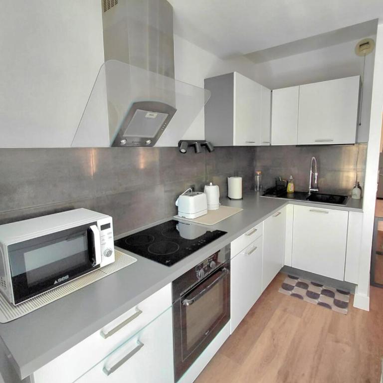 Renovated apartment, hyper center, private parking - Apartment mit 1 Schlafzimmer - 17