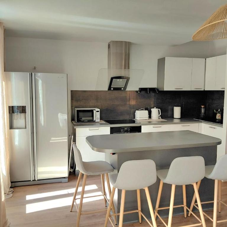 Renovated apartment, hyper center, private parking - Apartment mit 1 Schlafzimmer - 19