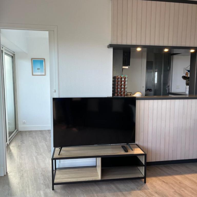 Horizon Bleu : Appartement Vue Mer à La Baule - Standard Apartment - 9