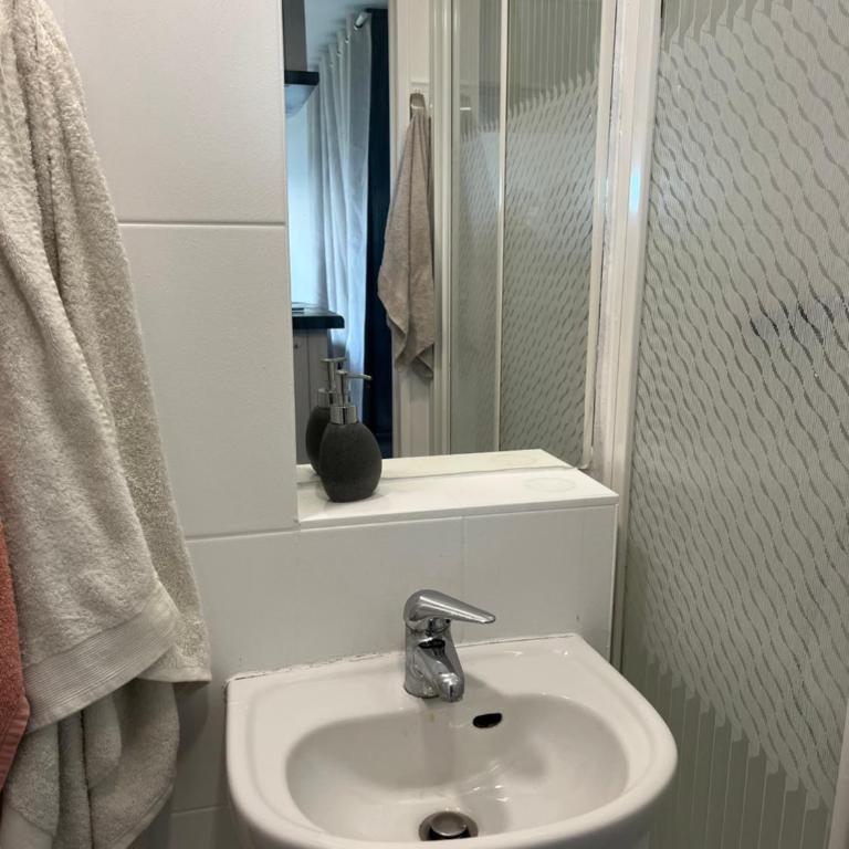 Horizon Bleu : Appartement Vue Mer à La Baule - Standard Apartment - 12