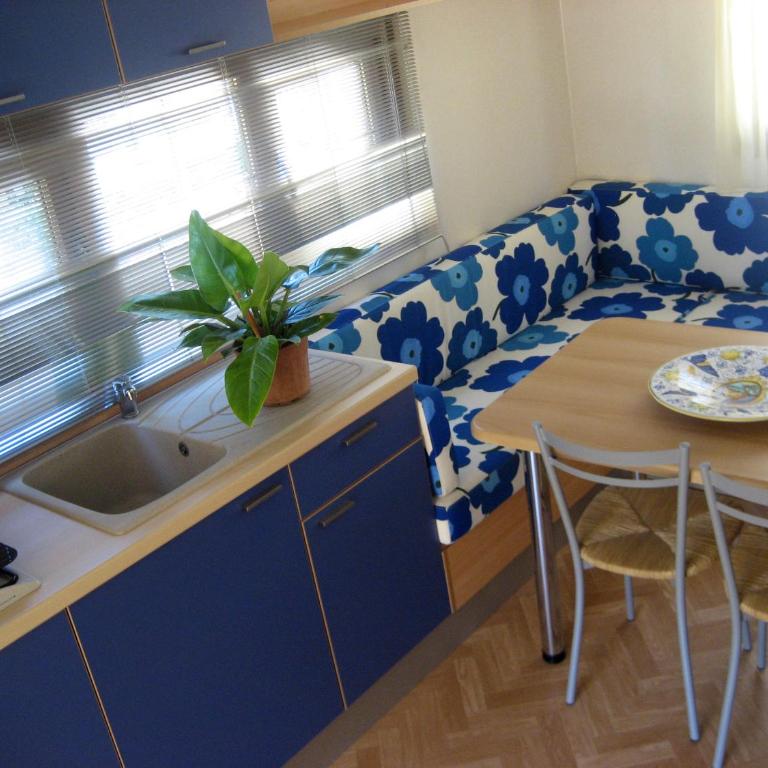 Camping Lacona - Casa Mobile (5 Adulti) - 16