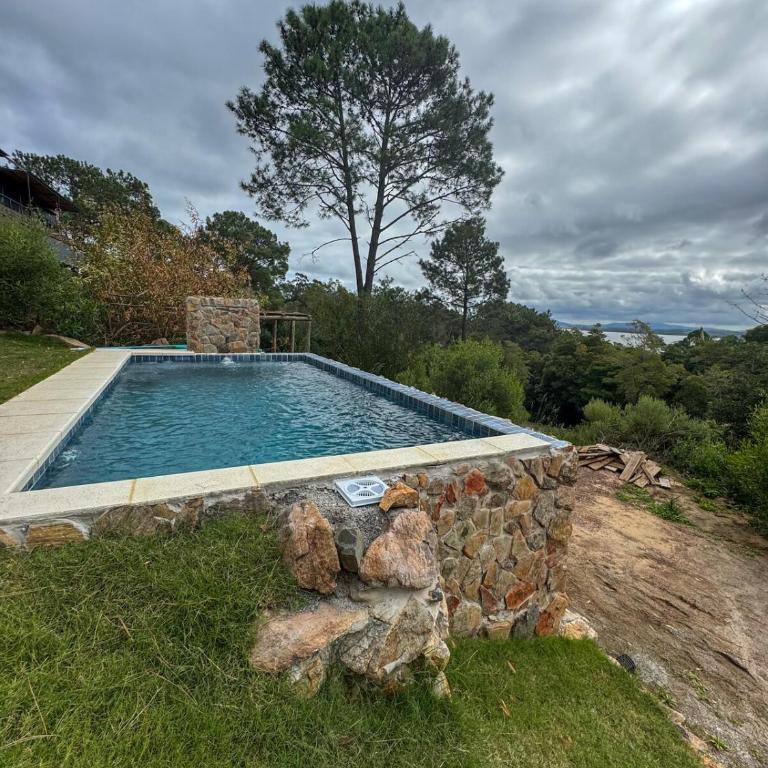 View of the lagoon and forest - Apartamento de 2 dormitorios - 6