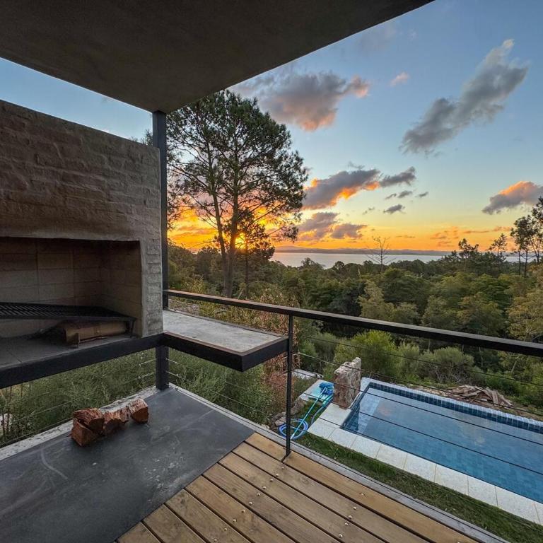 View of the lagoon and forest - Apartamento de 2 dormitorios - 27