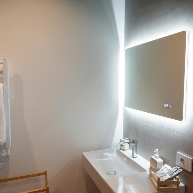 LN 5 Gate-Corso Italia - Standard Double Room - 9