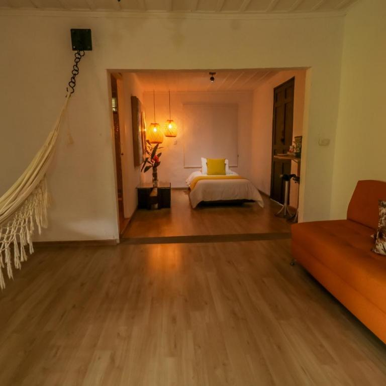 Hotel Vísperas - Triple Room with Balcony - 1