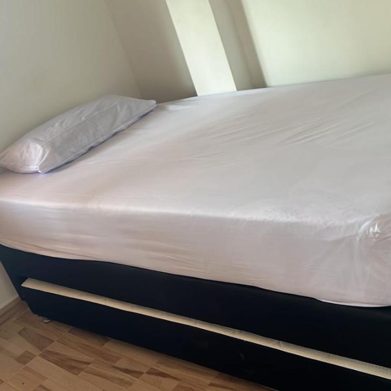 Villa Malu - Six-Bedroom House - 34