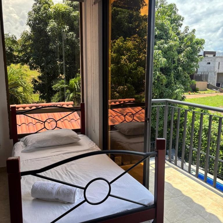 Quinta Renovada en La Estancia Melgar - Four-Bedroom House - 88