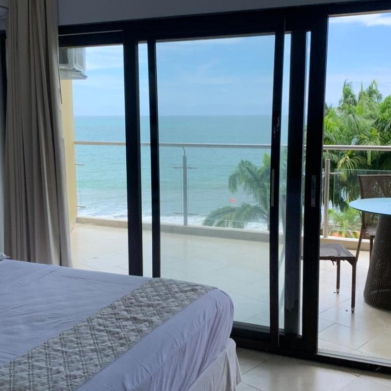 Hermoso departamento en Tonsupa con vista al mar - Apartamento de 2 dormitorios - 31