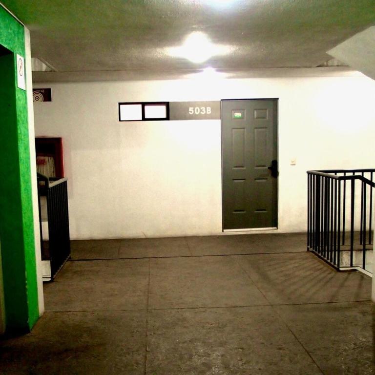 Departamento en Guadalajara - Two-Bedroom Apartment - 12