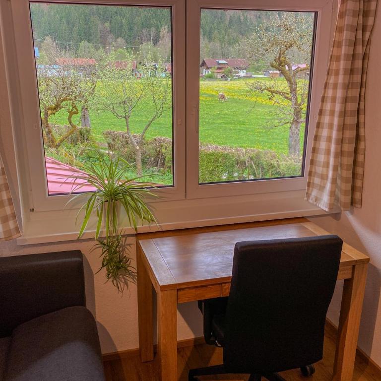 Haus Breitenberg im Allgäu - inklusive Bergbahnen und Skipass - Apartment mit 1 Schlafzimmer, Balkon und Bergblick - 7