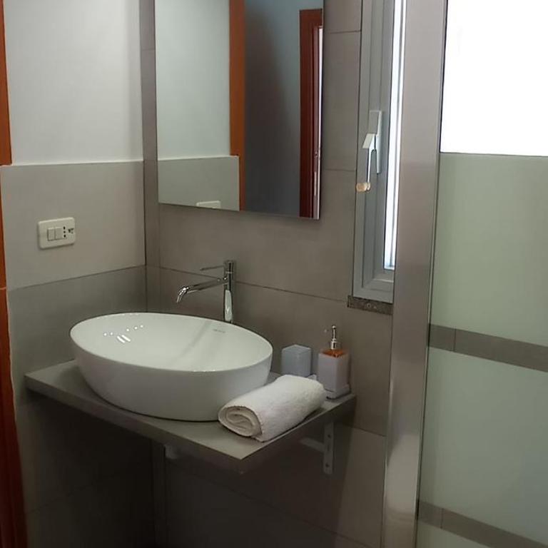 OMBRA E CAFFE' - Villa con Piscina Privata - 24