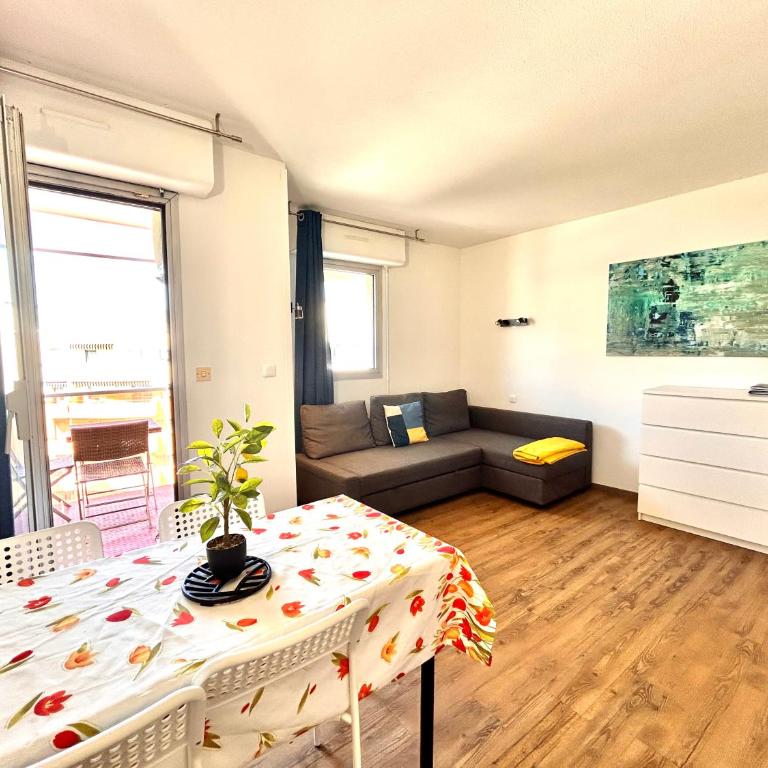 Azur- 4 pers Hyper centre - Plage à 2 mn à pied - Terrasse - Appartamento con 1 Camera da Letto - 1