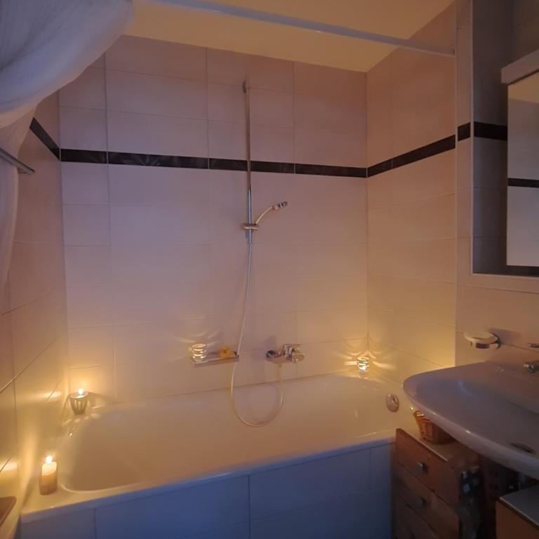 Joli appartement 2 pièces et demi tout confort, Balcon du Ciel NAX Mont-Noble - Apartment mit 2 Schlafzimmern - 12