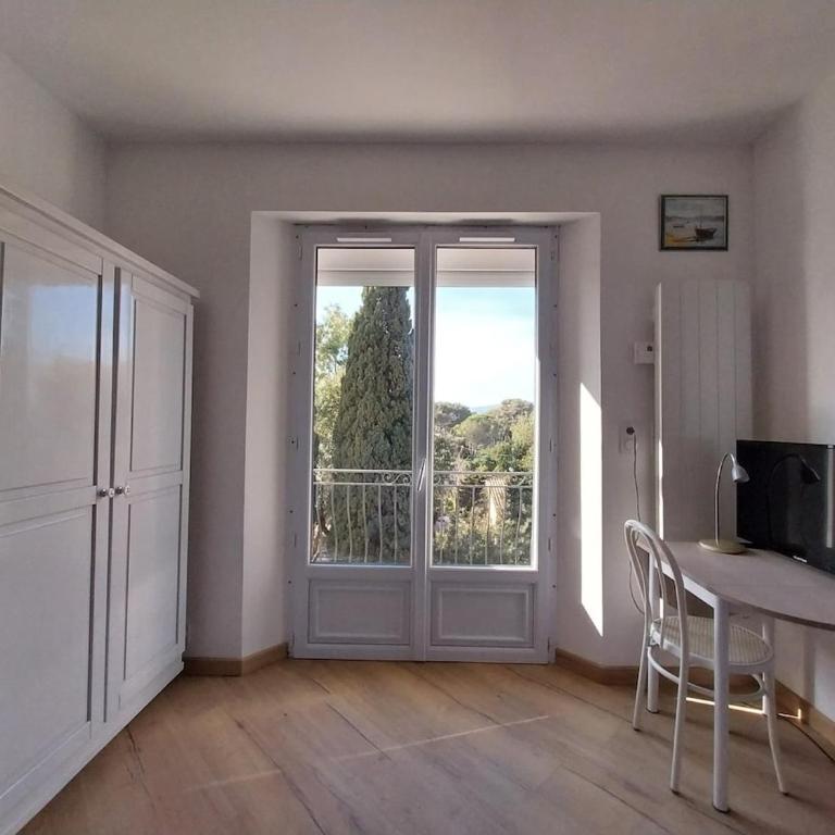 Saint-Aygulf,appartement à 50 m de la mer, avec parking privé - Appartamento con 2 Camere da Letto - 26