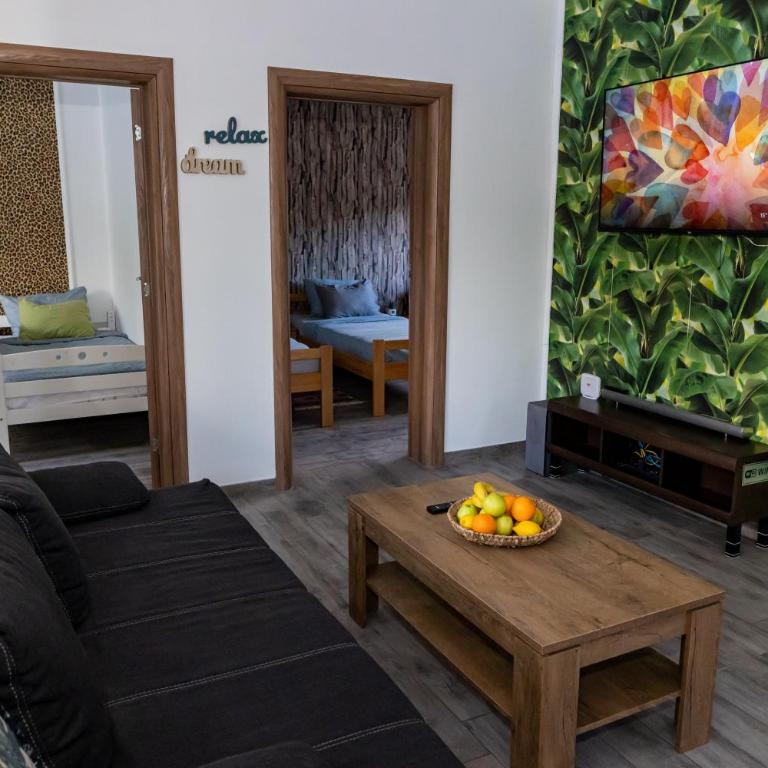 simply-una - Vacation Home - 13