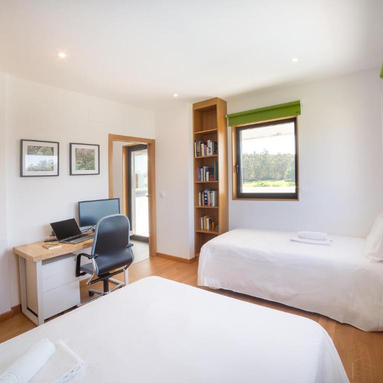 Casa Folgoso - Two-Bedroom House - 27