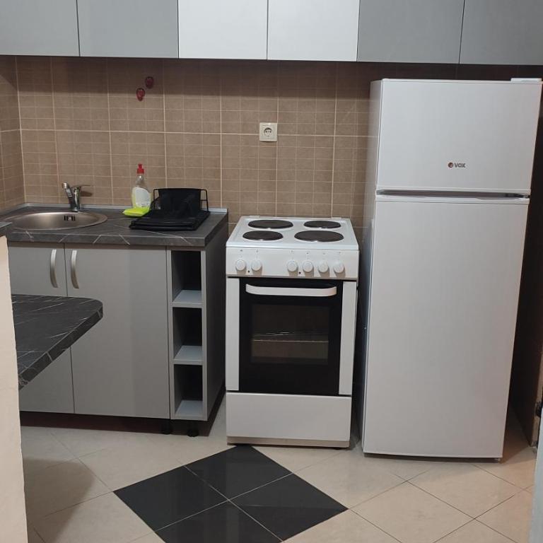V&J apartments - One-Bedroom Apartment - 3