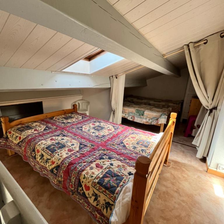 Belle maison de vacances semi climatisée, clôturée, véranda, 6 couchages, résidence LE VILLAGE DE LA MER LRVM93 - Maison 2 Chambres - 9