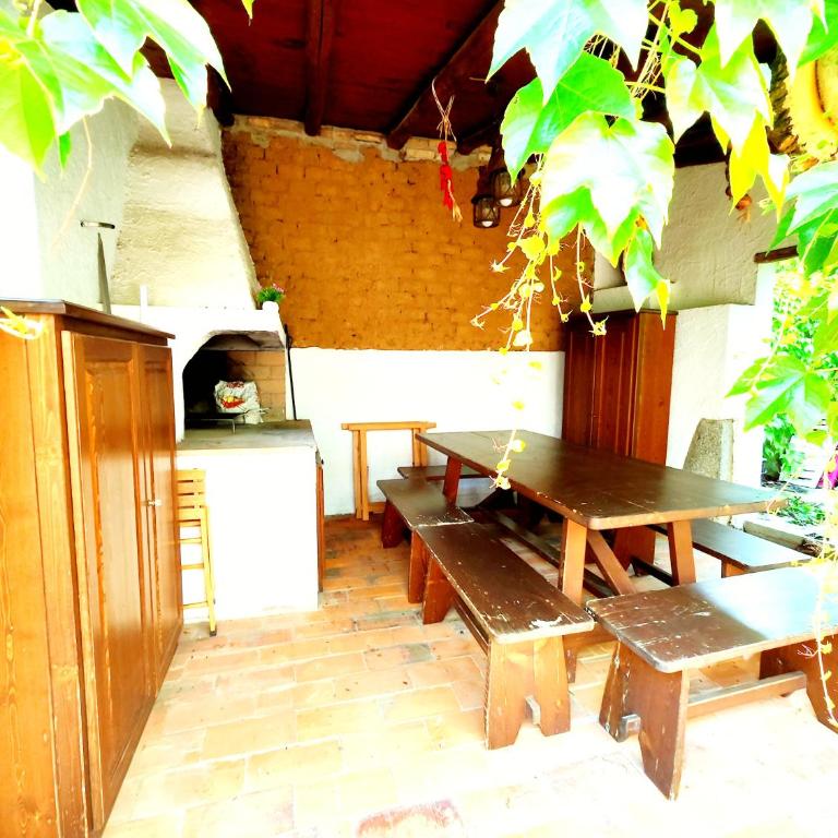 Gamm Simius Home Holiday - Two-Bedroom House - 4